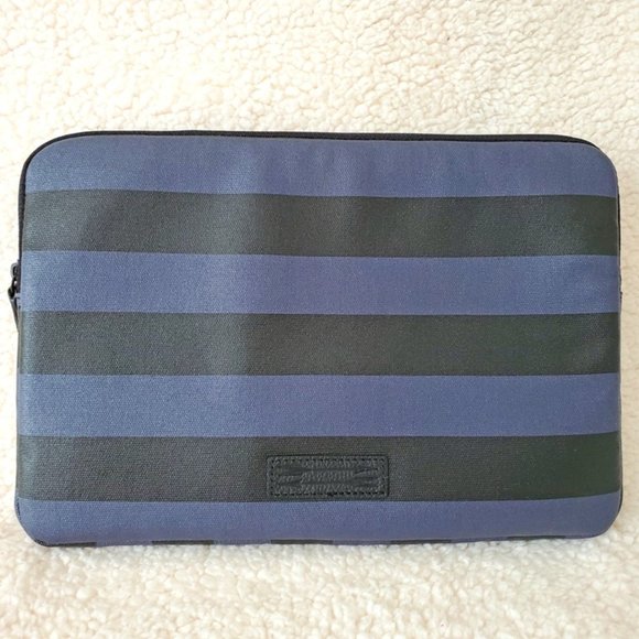NWOT Tablet Sleeve Case - Picture 1 of 4
